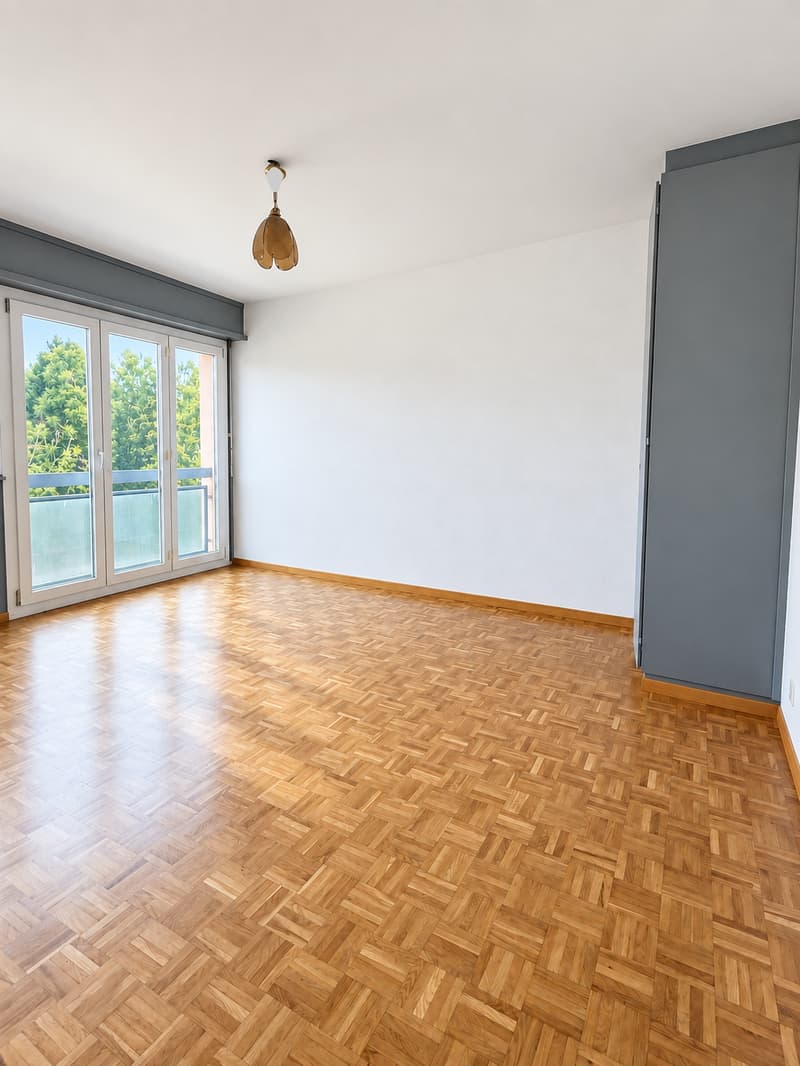 Charmant appartement de 1.5 pièces au 4ème étage à La Chaux-de-Fonds (4)