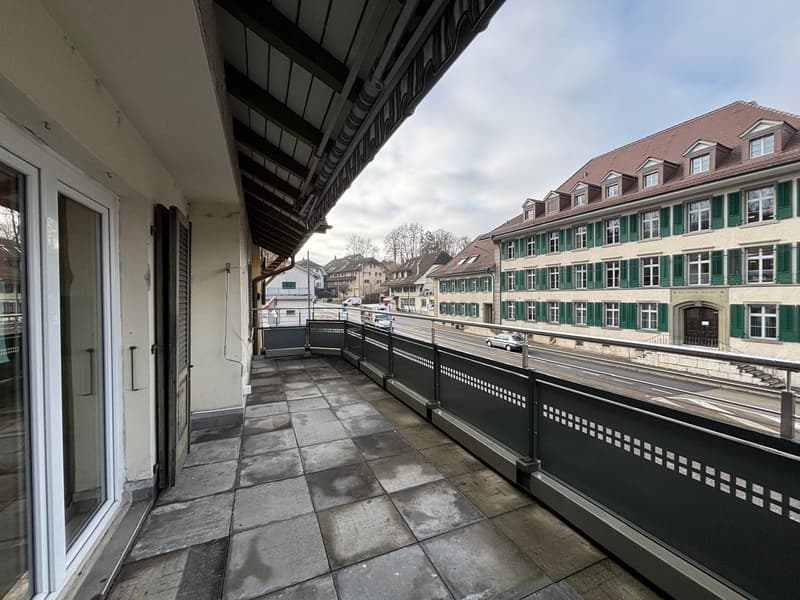 Helle 4-Zimmer-Wohnung mit Balkon in Aarwangen (3)
