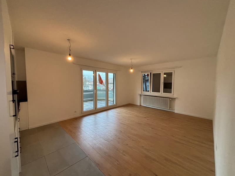 Helle 4-Zimmer-Wohnung mit Balkon in Aarwangen (2)