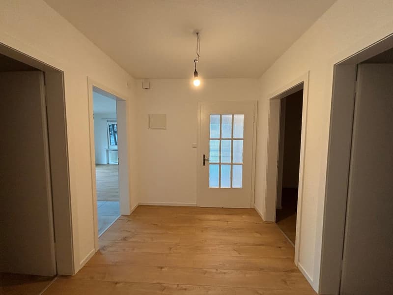 Helle 4-Zimmer-Wohnung mit Balkon in Aarwangen (8)