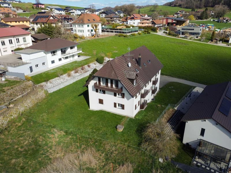 Un appartement familial avec jardin, ouvert sur la campagne (4)