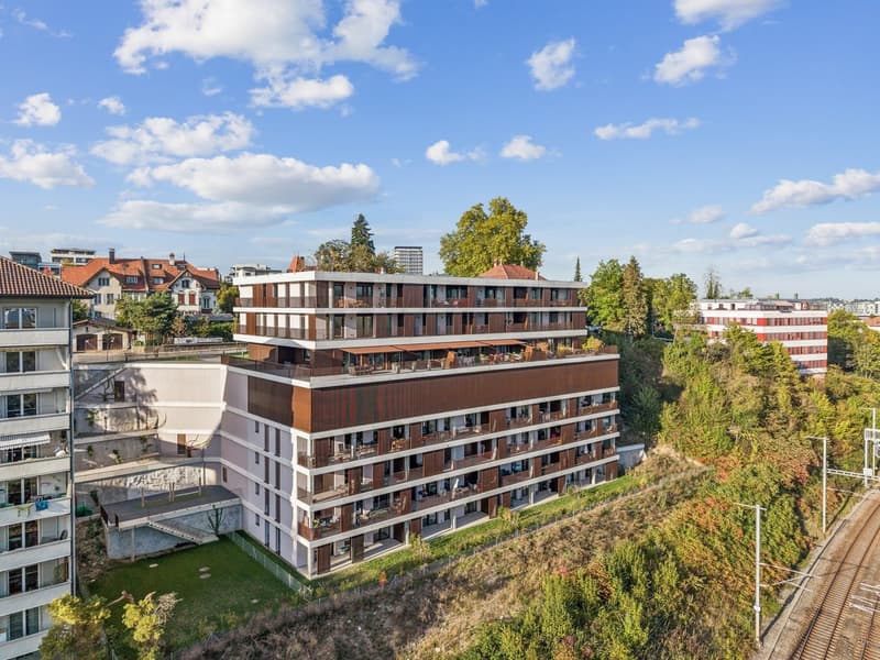 5.5 pièces d'angle avec terrasse de 41 m², côté soleil levant (10)