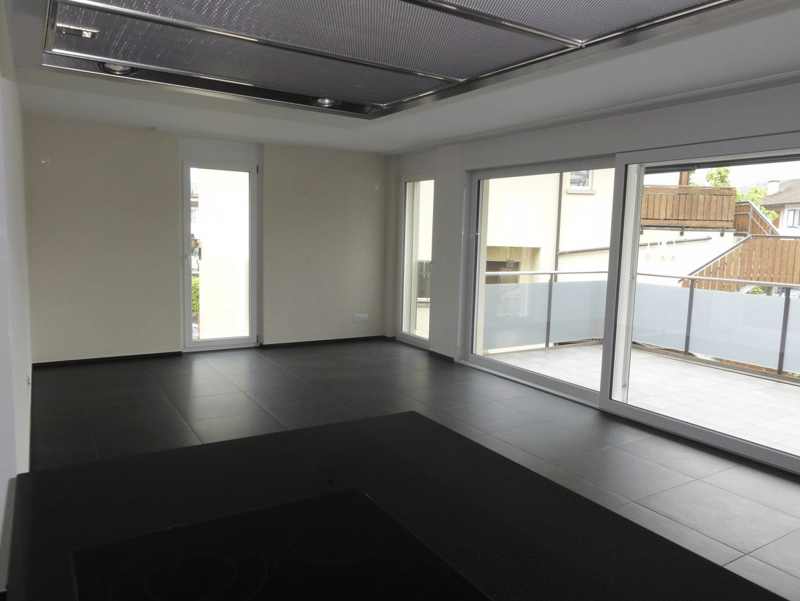 Moderne 4.5-Zimmer-Wohnung an der Hauptstrasse in Reinach (3)