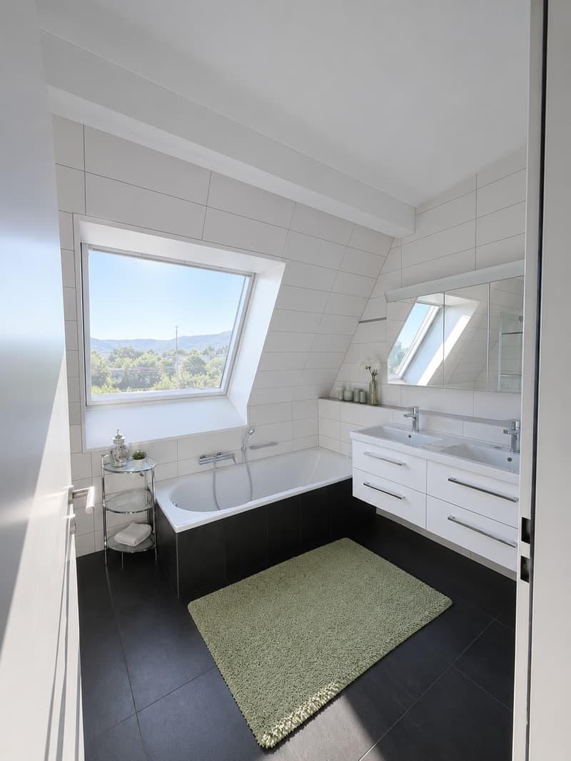 Helle 3.5-Zimmer-Dachwohnung an der Hauptstrasse in Reinach (5)