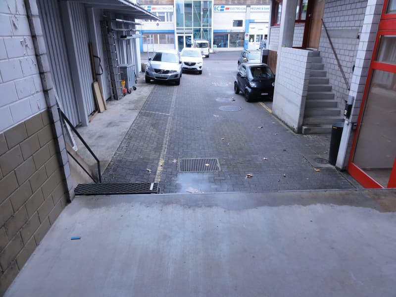 Gewerbelokal / Lager zur Miete in Reinach BL (9)
