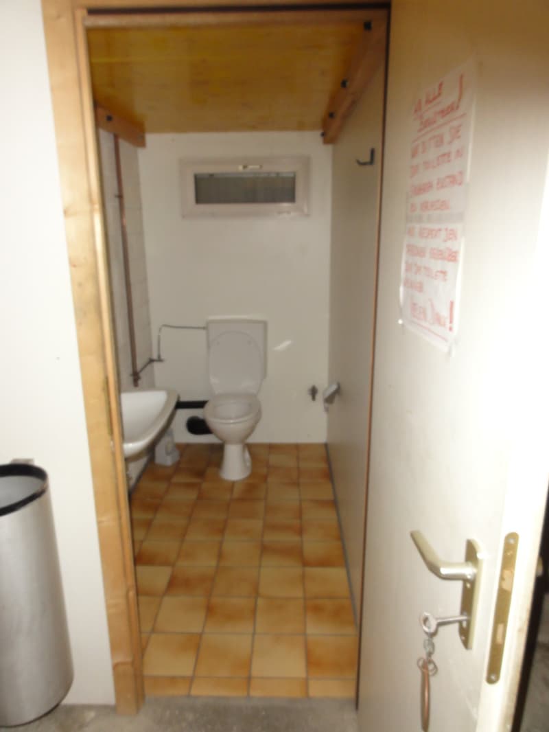 Gewerbelokal / Lager zur Miete in Reinach BL (10)