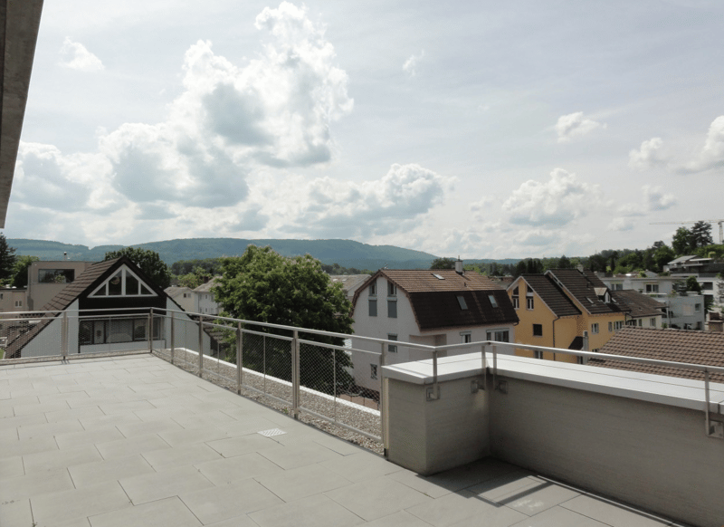 2.5-Zimmer-Dachwohnung mit 78m2 Dachterrasse (5)