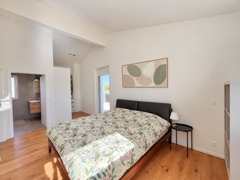 Suite parentale avec salle de bain, dressing et terrasse