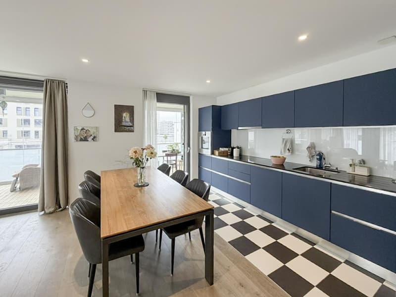 Appartement 3,5 pièces avec magnifique véranda - Bulle (6)