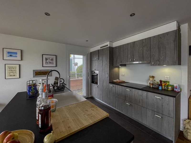 Bien rare avec deux espaces de vie - Villa de 3,5p et appartement de 2,5p - pour privée ou investisseur (4)
