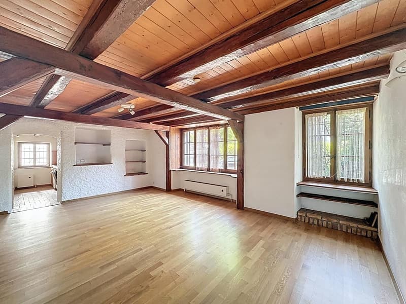 Studio atypique de 33 m² à louer ? Le Mont-sur-Lausanne (1)