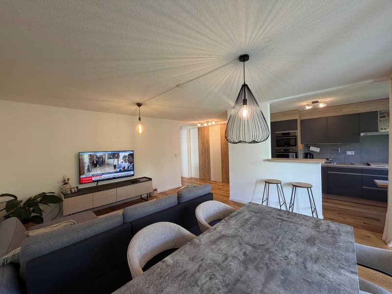 Appartement 3.5 pièces chaleureux entièrement rénové à Avenches (4)