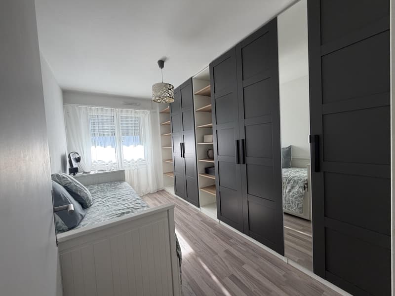 Appartement 3.5 pièces chaleureux entièrement rénové à Avenches (7)
