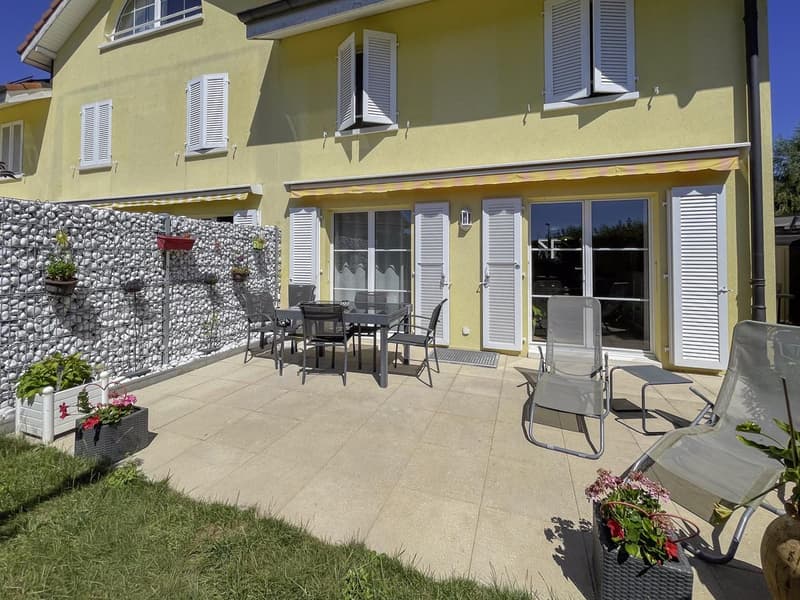 Très belle villa mitoyenne entièrement meublée à Echallens (1)