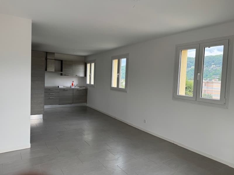 Affitto appartamento 2.5 locali con balcone a Magliaso (4)