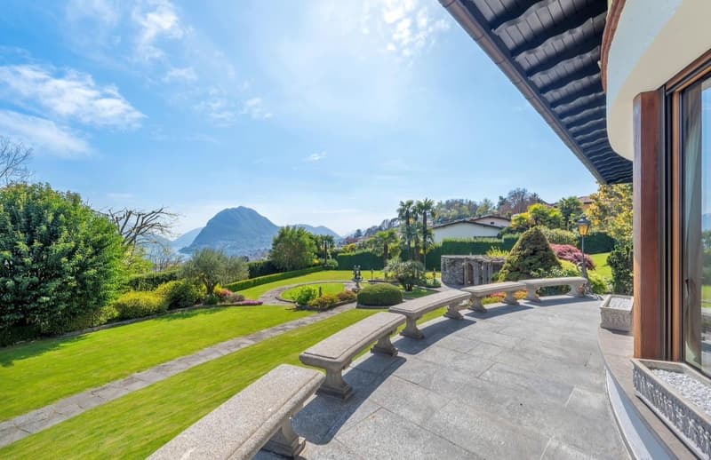 Villa di charme con vista lago (3)
