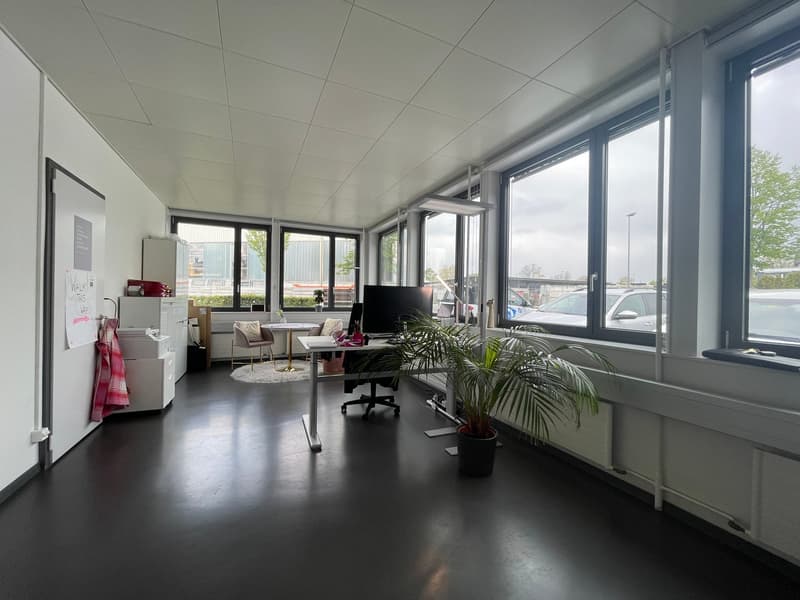 Moderne Büroräume im INNOPARK (3)