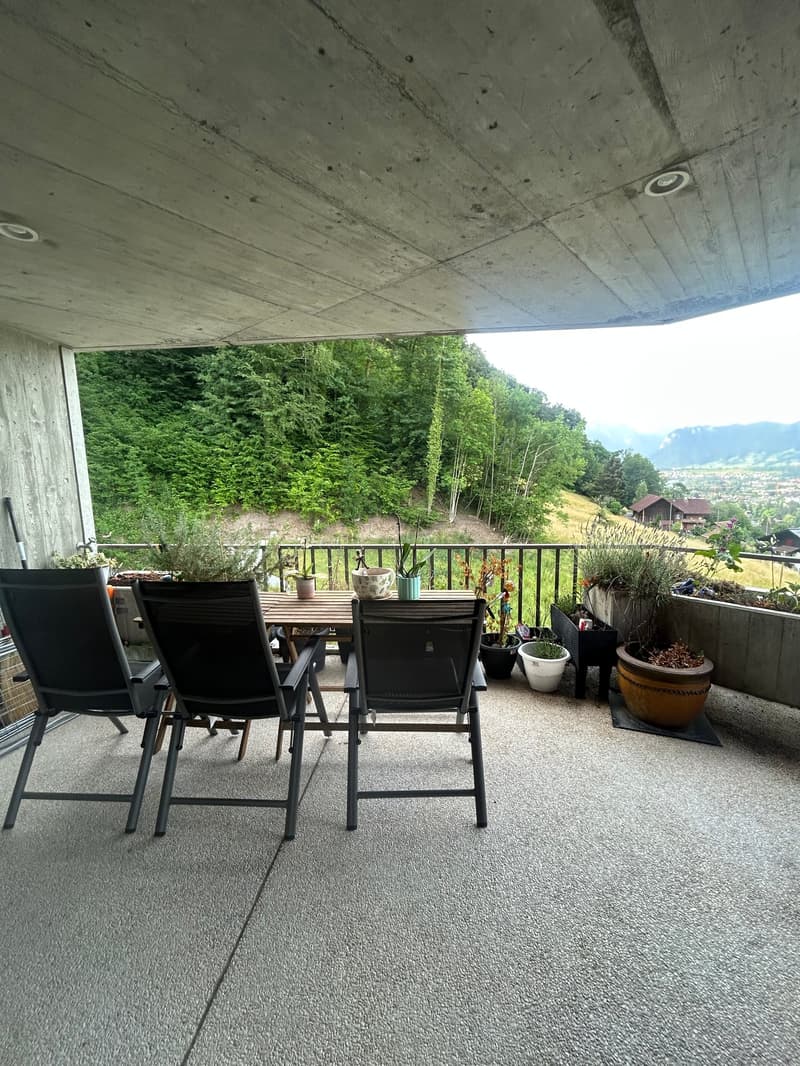 Charmante 4.5-Zimmer-Wohnung in Thun (3)
