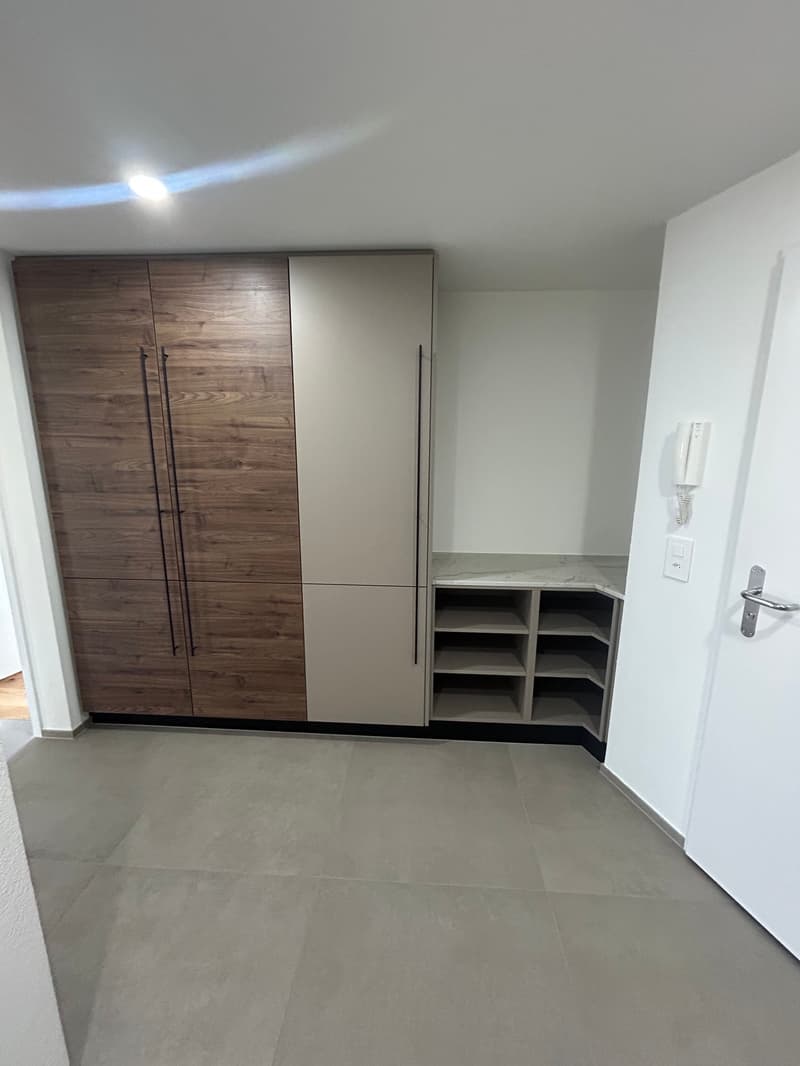 frisch sanierte 4.5-Zimmer-Wohnung mit Balkon im Herzen von Belp (12)
