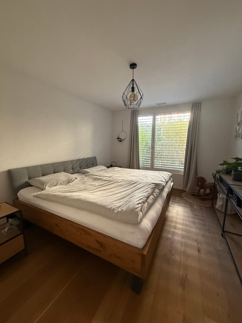 Stilvolles Wohnen mit grosszügigem Garten - ein Zuhause zum Wohlfühlen (7)