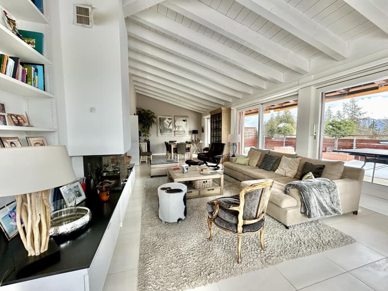 Rare : Elégant Attique-Duplex de standing au coeur de Crans-Montana (6)