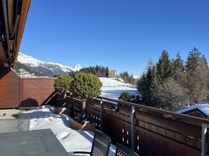 Rare : Elégant Attique-Duplex de standing au coeur de Crans-Montana (2)