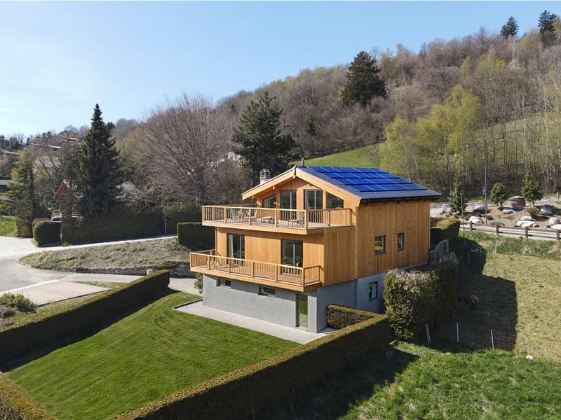Chalet de 5,5 pièces à Crans-Montana, secteur Mollens - Vente aux étrangers (1)
