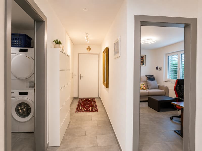 Magnifique appartement moderne 3,5 pièces avec grande terrasse à Sierre (4)