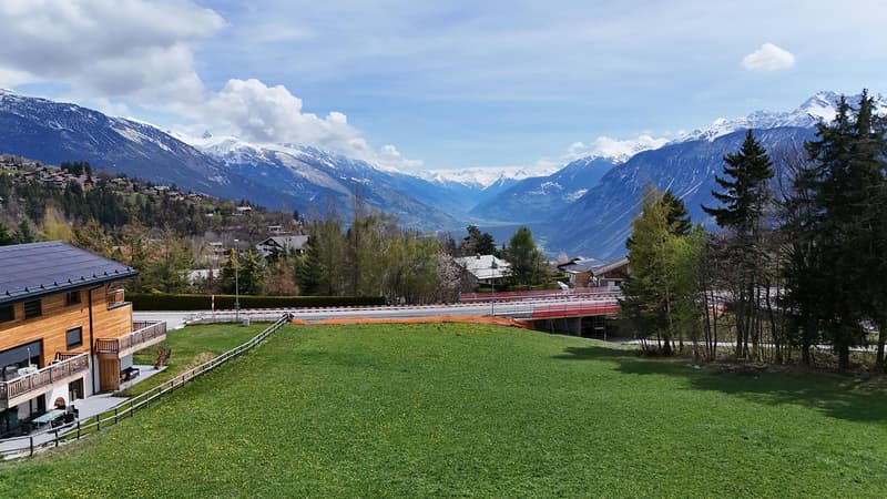 Attique de standing 3.5 pièces au coeur de Crans-Montana (12)