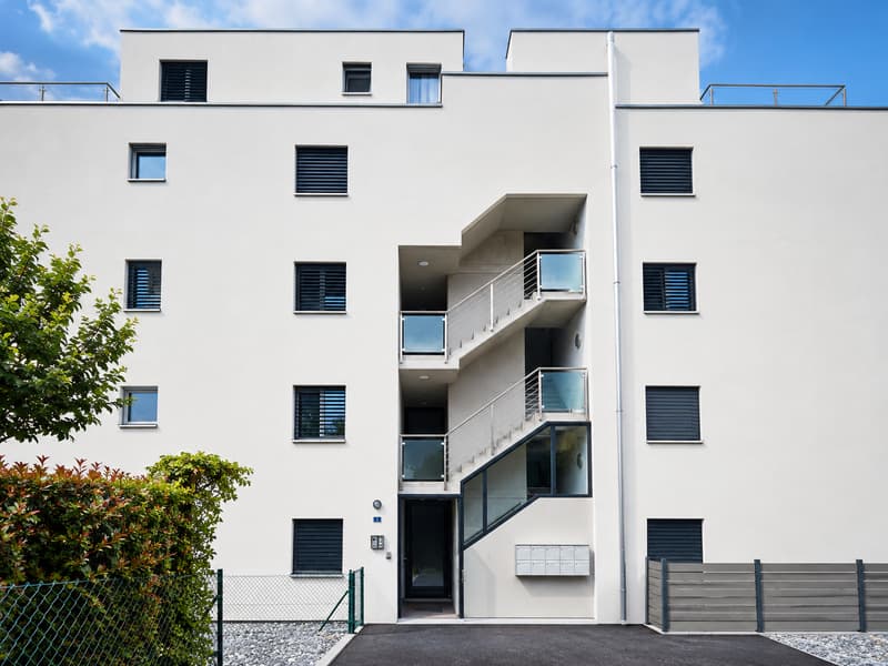 Magnifique appartement moderne 3,5 pièces avec grande terrasse à Sierre (7)