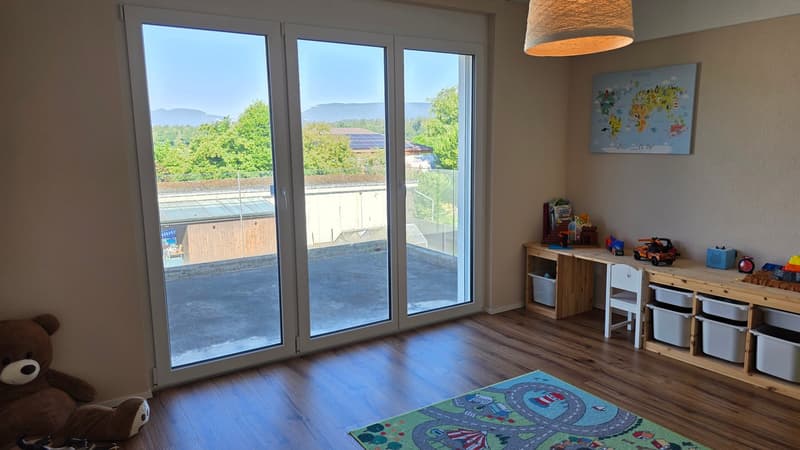 Modernes Einfamilienhaus mit Pool (10)