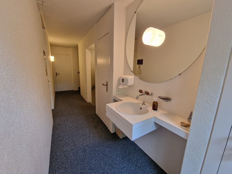 Charmantes Ladenlokal / Gewerberaum im EG 42m2 (5)