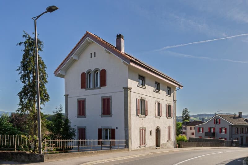 Immeuble de rendement, 4 apprtements, 4 paces de parc (3)