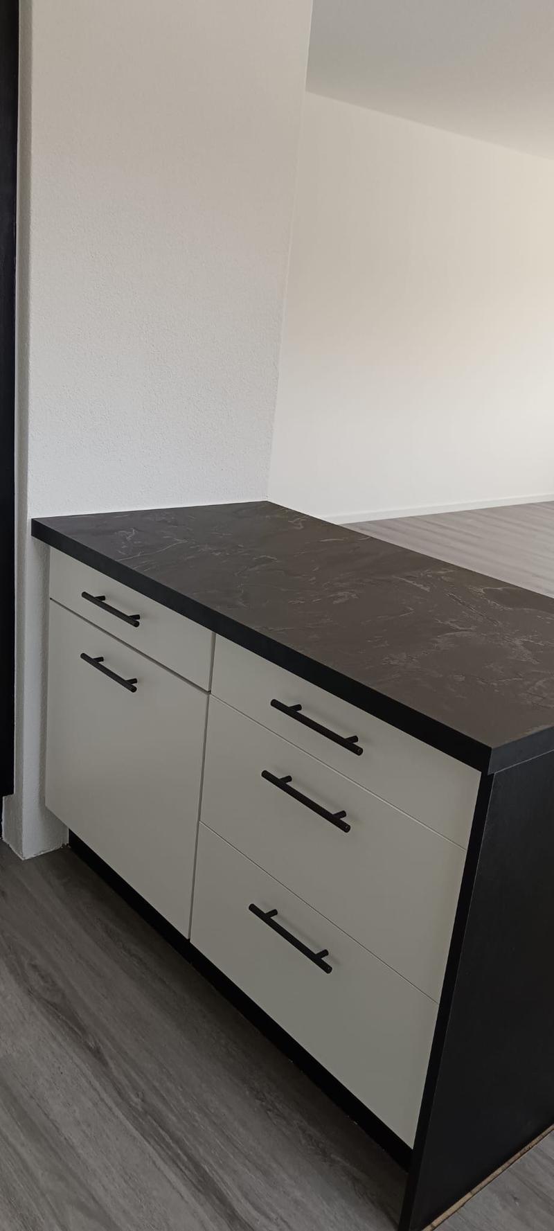Magnifique appartement de 4,5 pièces avec cheminée au cœur du Locle (3)