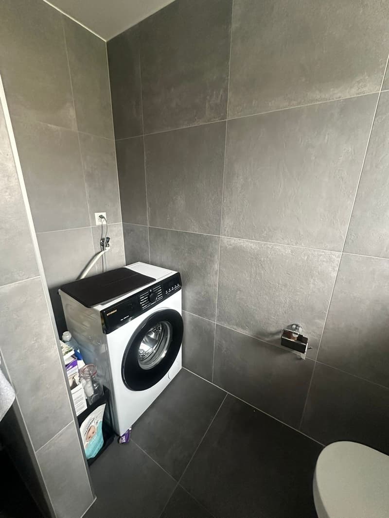 Grand appartement 3.5 pièces avec balcon 10m2, place de parc (9)