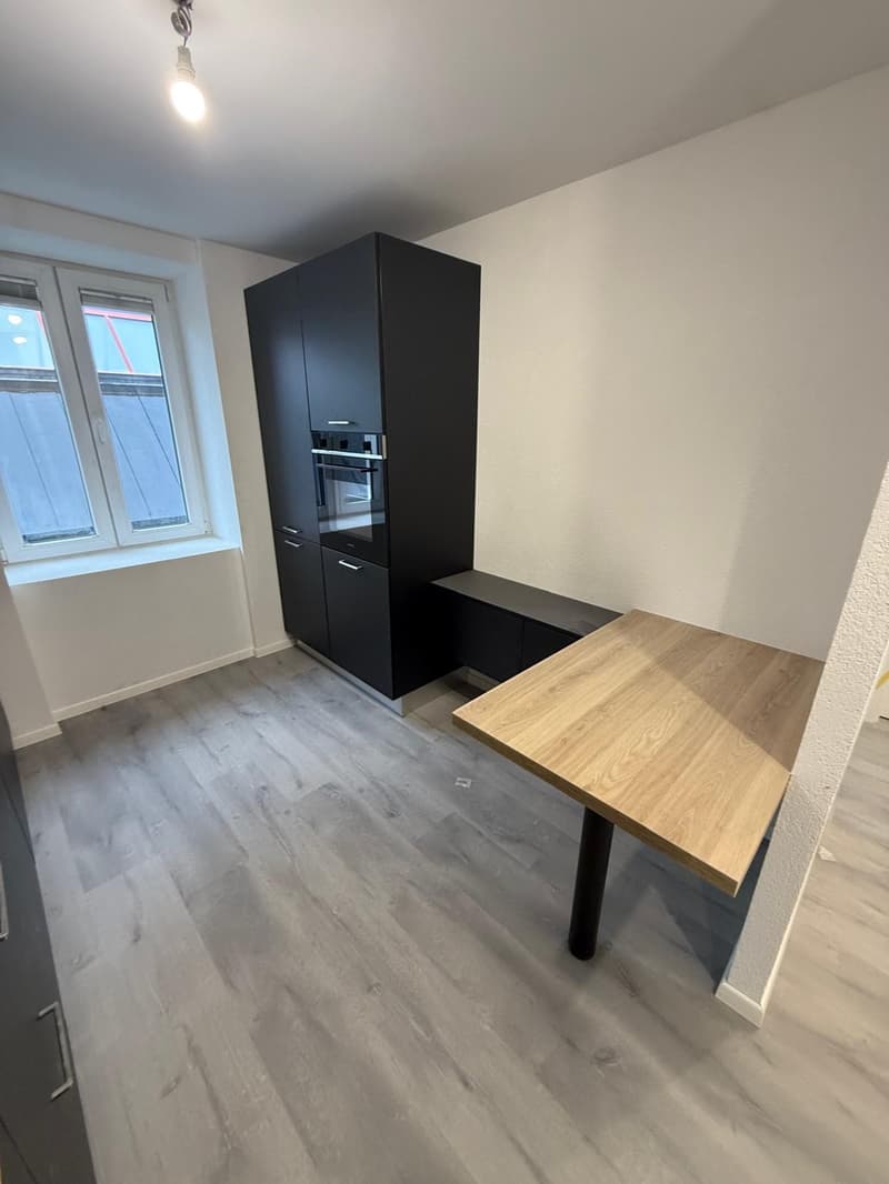 Appartement 3.5 pièces rénové à La Chaux-de-Fonds (2)