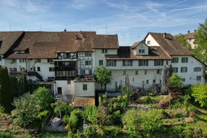 Renoviertes 7.5-Zimmer-Altstadthaus mit viel Platz für die Familie (10)