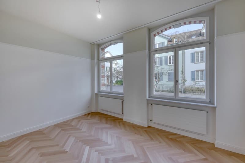 Exklusive 3.5-Zimmer-Gartenwohnung - Historischer Charme trifft modernen Wohnluxus (5)