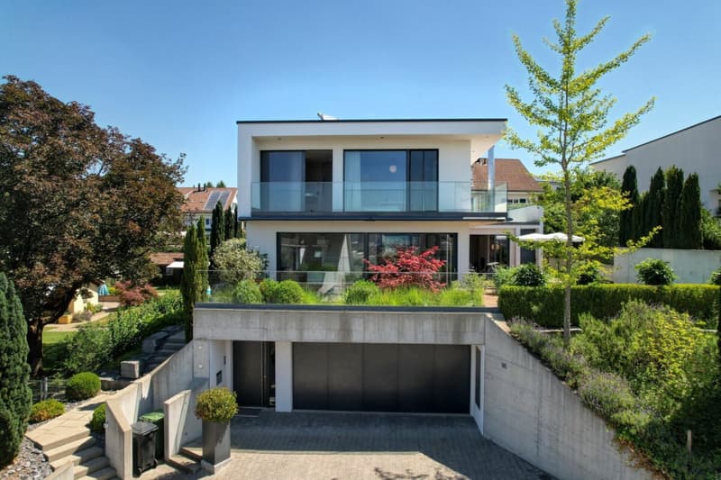 Architektenvilla mit Pool - Wohnqualität auf höchstem Niveau (2)
