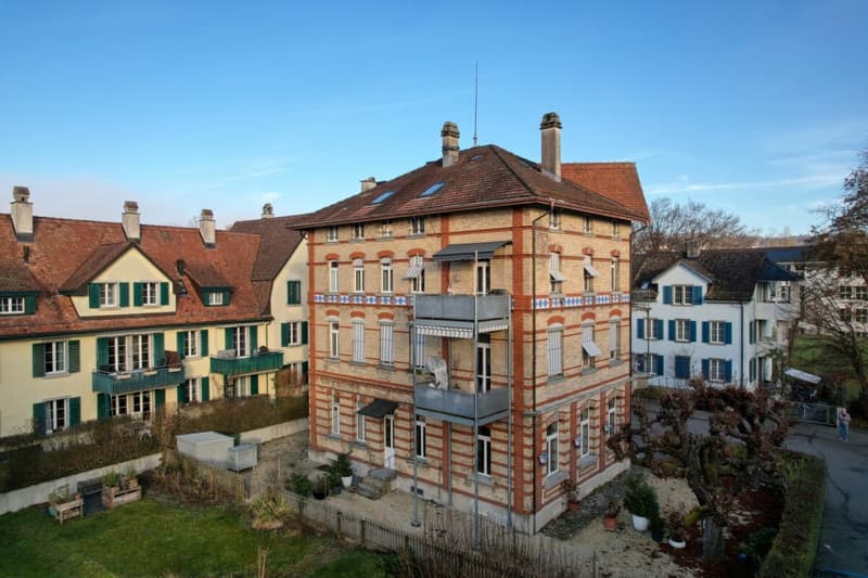 Exklusive 3.5-Zimmer-Gartenwohnung - Historischer Charme trifft modernen Wohnluxus (11)