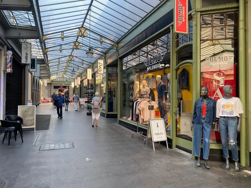 Area di vendita in posizione ottimale! (2)