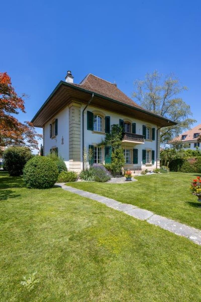 Charmante Villa an der Bernstrasse in Fraubrunnen (2)