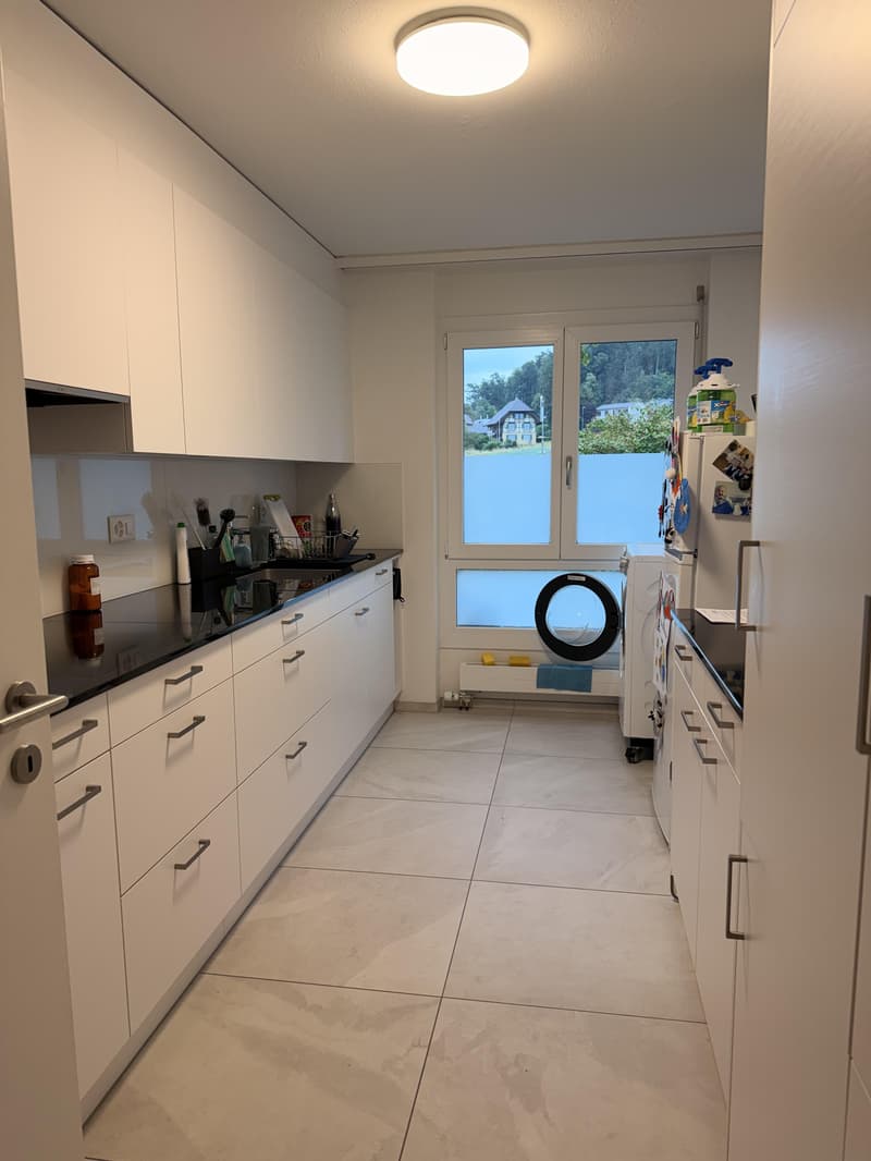 schöne 4.5 Zimmerwohnung in Ittigen (3)