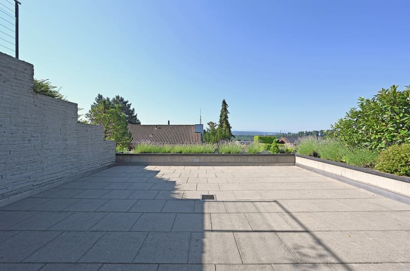 Ein Zuhause mit Weitblick, Privatsphäre und Entwicklungspotenzial (8)