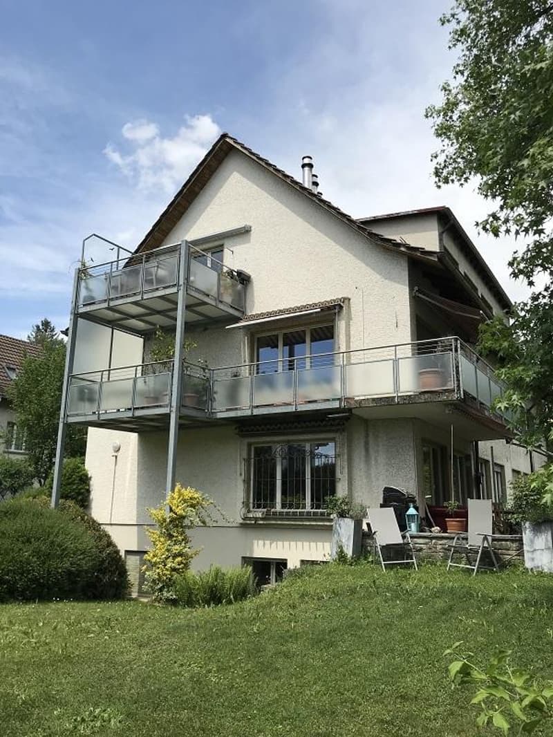 Praktischer Aufenthaltsraum (1)