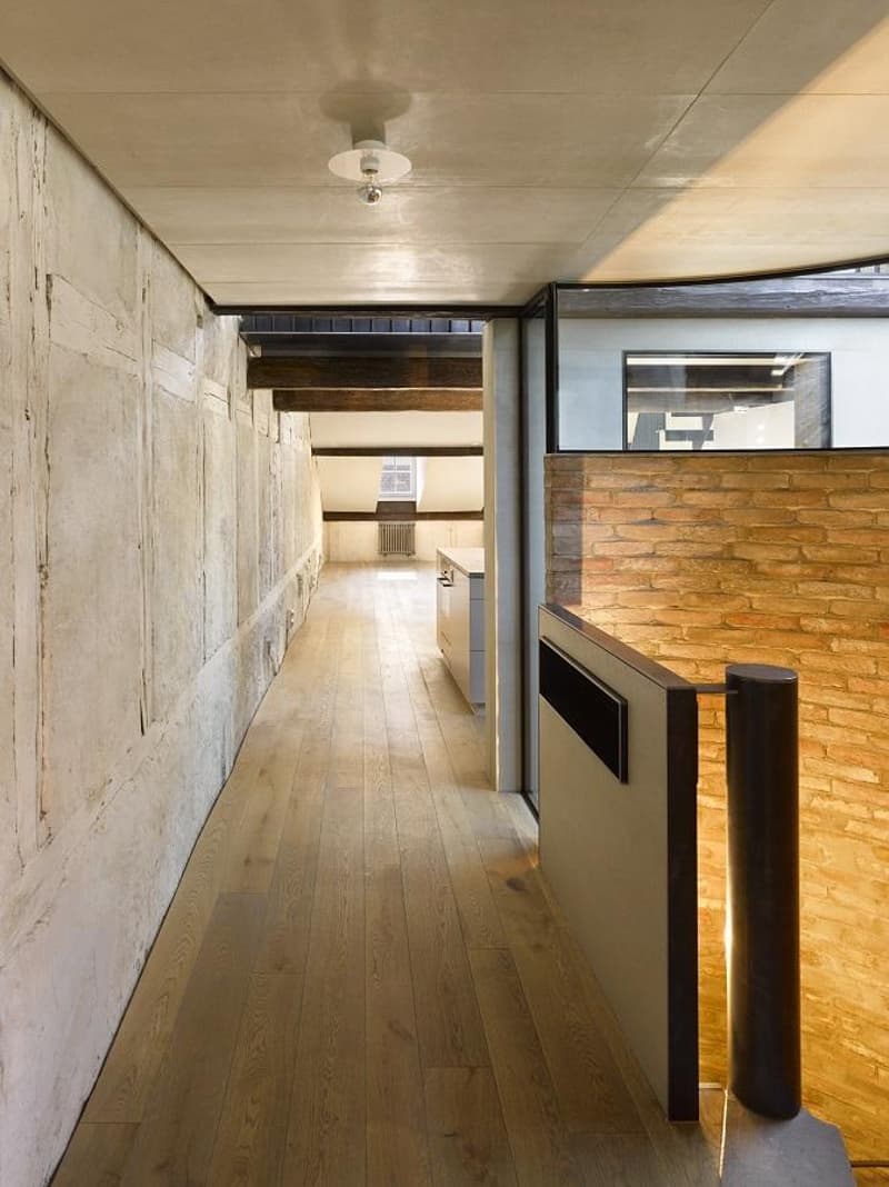 Elegant sanierte Wohnung mit viel Charme (4)