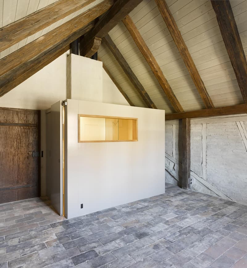 Elegant sanierte Wohnung mit viel Charme (10)