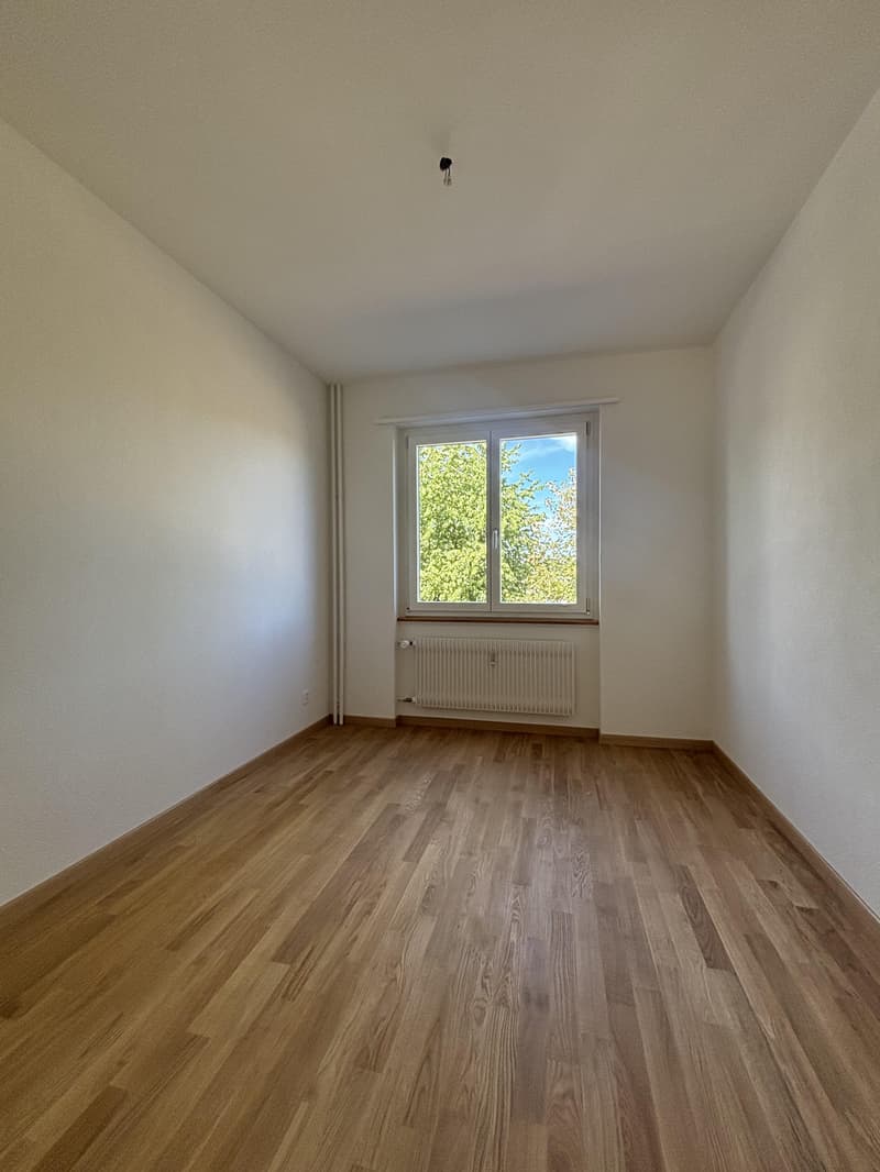 Wunderschöne, frisch Sanierte 4-Zimmerwohnung in Ittigen (7)