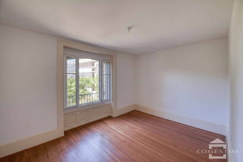 Appartement de caractère avec jardin privatif (10)