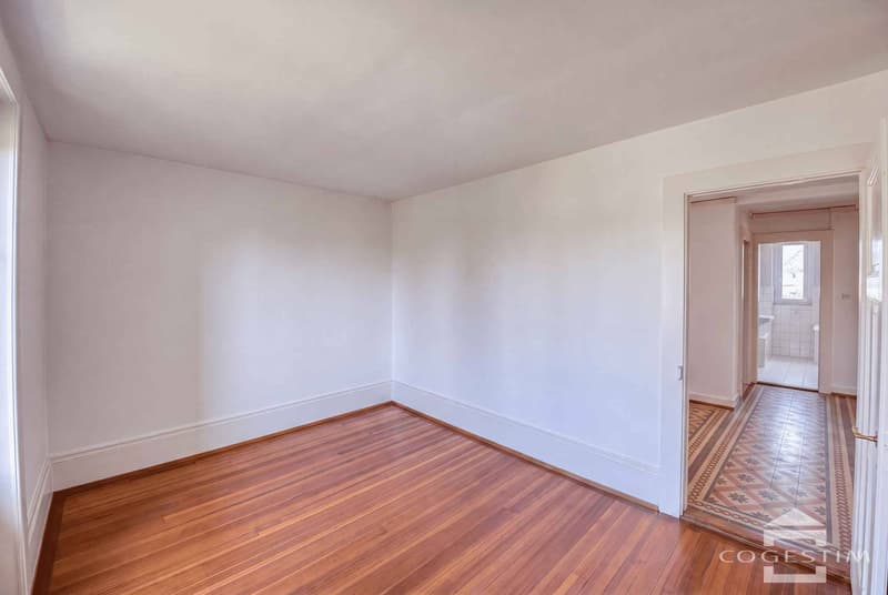 Appartement de caractère en combles avec vue exceptionnelle (8)